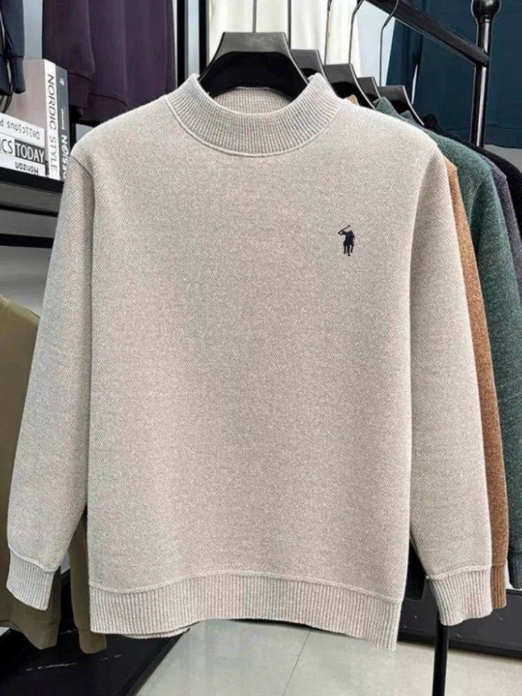 Men's high-quality wool sweater paired with exquisite horse riding embroidery, winter warm half neck fashionable knitted sweater