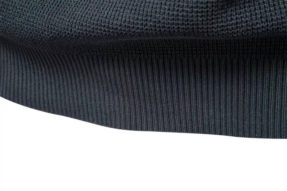 2025 autumn and winter new round-neck fashionable pure-color sweater for men, high-quality business casual knitted men's sweater