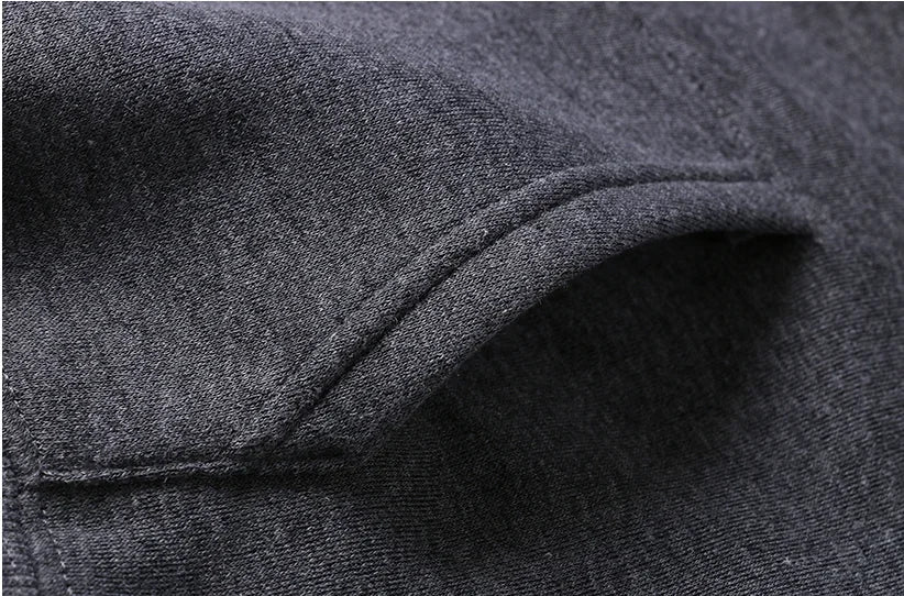 New autumn and winter men's long-sleeved hoodie; pants two-piece set of fashionable outdoor sportswear.