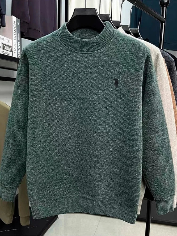 Men's high-quality wool sweater paired with exquisite horse riding embroidery, winter warm half neck fashionable knitted sweater